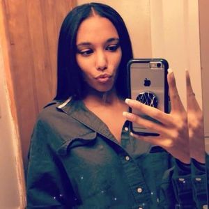 Meet your Posher, Deaunna